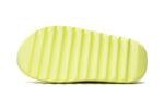 Adidas Yeezy Slide "Green Glow" Verde - HQ6447 - Imagem 3