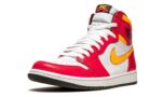 Tênis Air Jordan 1 High "Fusion Red" Rosa / Amarelo - 555088-603 - Imagem 4