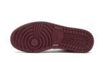 Tênis Air Jordan 1 Mid Feminino "Beetroot" Roxo - CZ4385-016 - Imagem 5