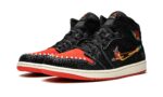Tênis Air Jordan 1 Mid "Siempre Familia" - DN4904-001 - Imagem 2