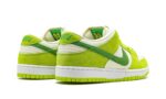 Tênis Nike Dunk Low SB "Green Apple" Verde - DM0807-300 - Imagem 3