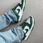 Tênis Nike Dunk Low 'Michigan State' Verde - DD1391-101 - Imagem 6
