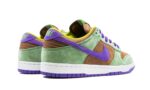 Tênis Nike Dunk Low "Veneer" Verde / Roxo - DA1469-200 - Imagem 3
