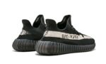 Tênis Adidas Yeezy Boost 350 "Oreo" - BY1604 - Imagem 3