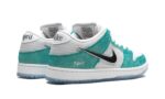 Tênis Nike Dunk Low SB x April Skateboards - FD2562-400 - Imagem 3