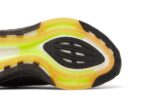Tênis Adidas UltraBoost 22 'Black Solar Yellow' - GX5915 - Imagem 4